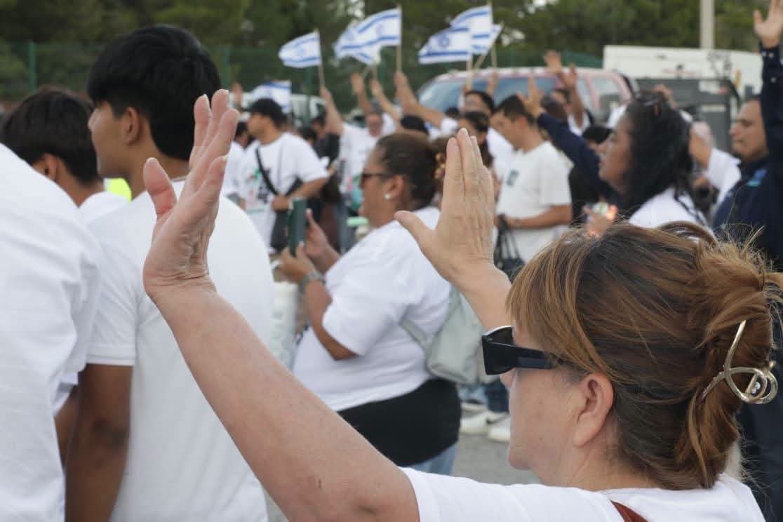 MÁS DE 10 MIL JUARENSES ASISTIERON A LA MARCHA PARA JESÚS 2026